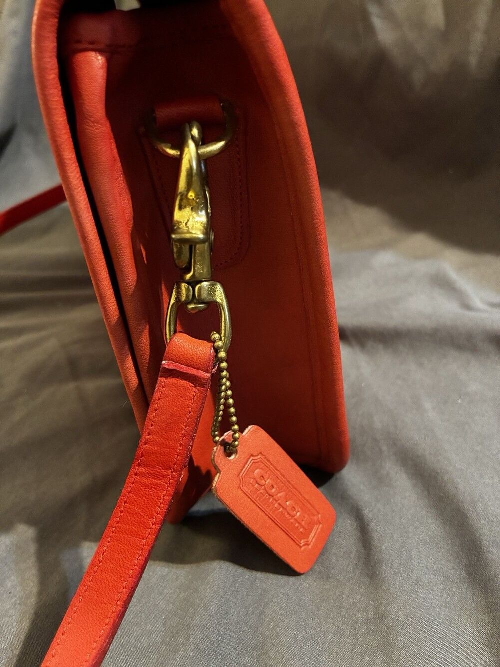 Vintage 1980s Coach Bag Convertible Clutch 9635 Red Made In NYC - Picture 2 of 16